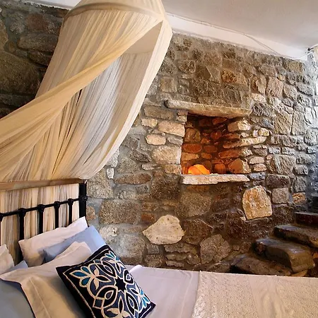 Appart hôtel Voula & 4*